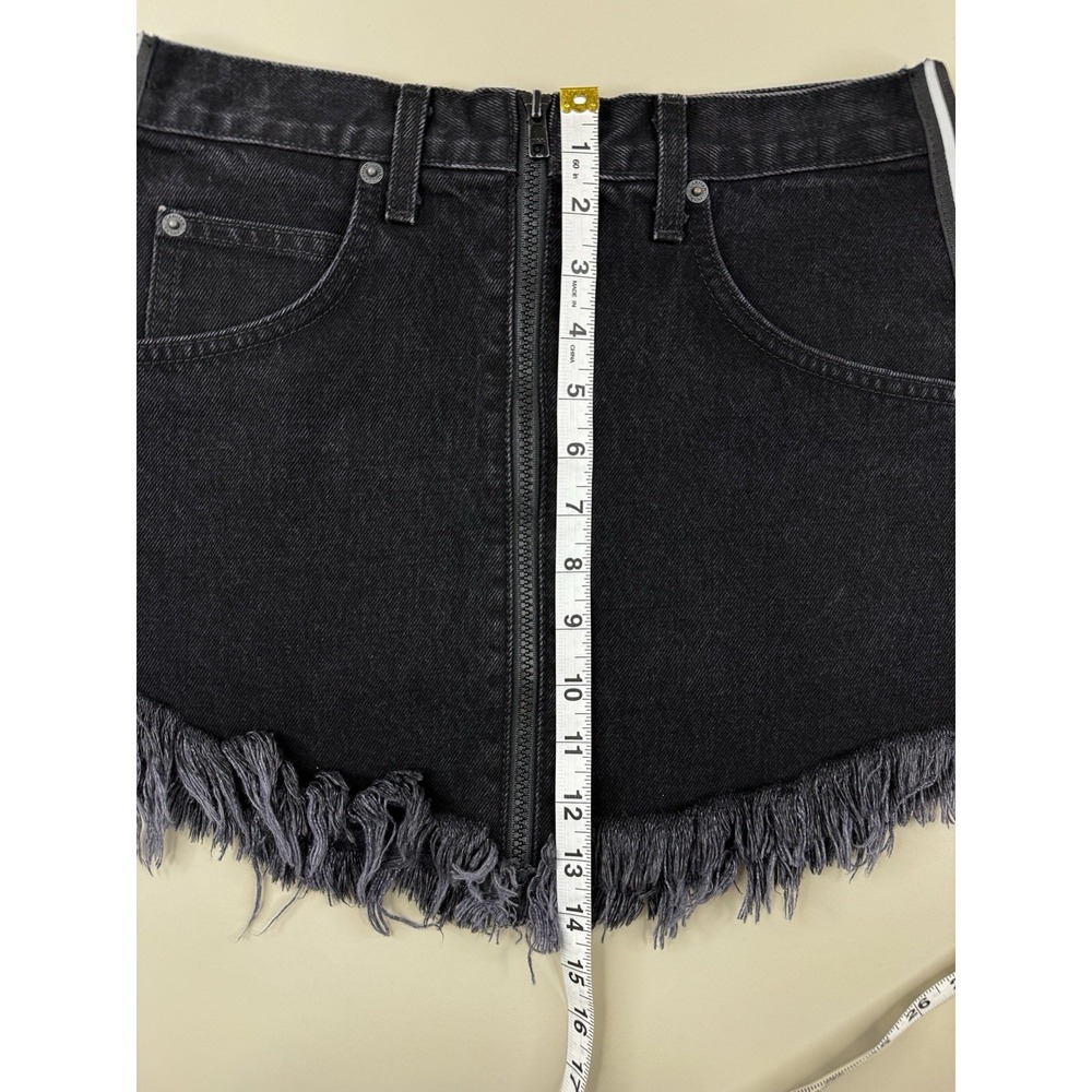 Carmar Skirt Womens 26 Black Denim High Rise Frayed Hem Side Stripe‎ Zip Mini - Picture 3 of 11